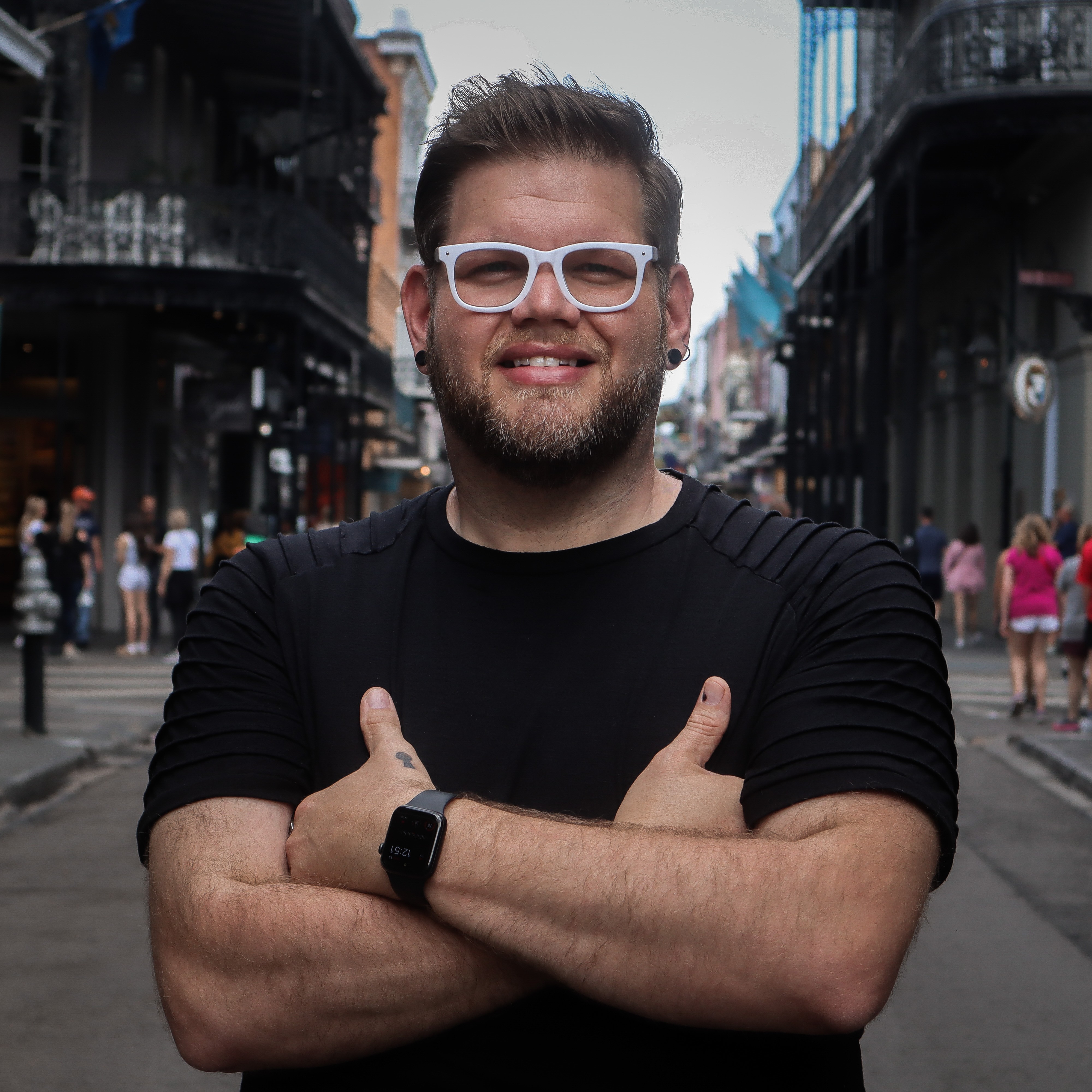 green schoolbus house conversion